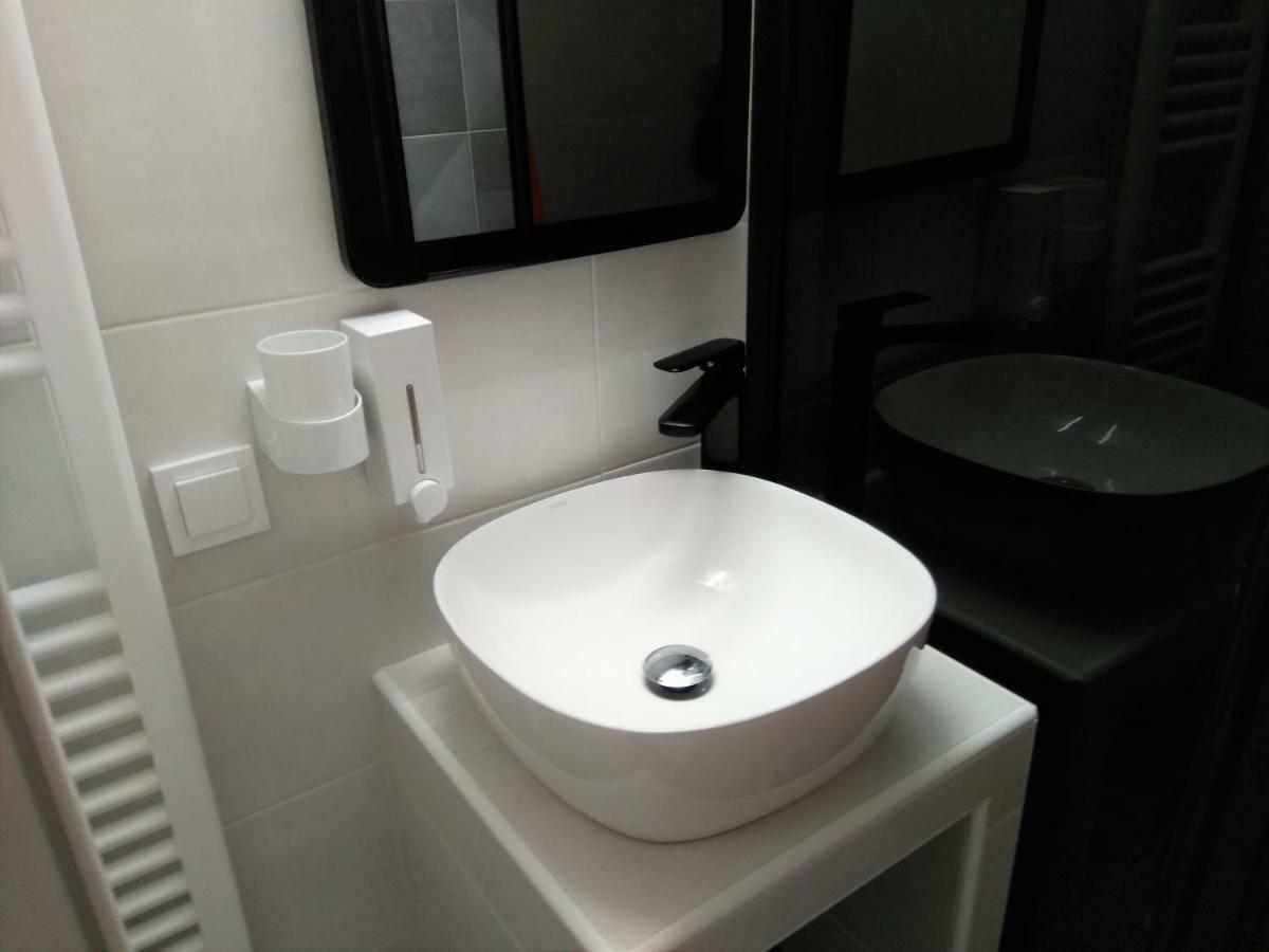 Athens Pangrati Modern Apt 10Min To Metro Exterior foto